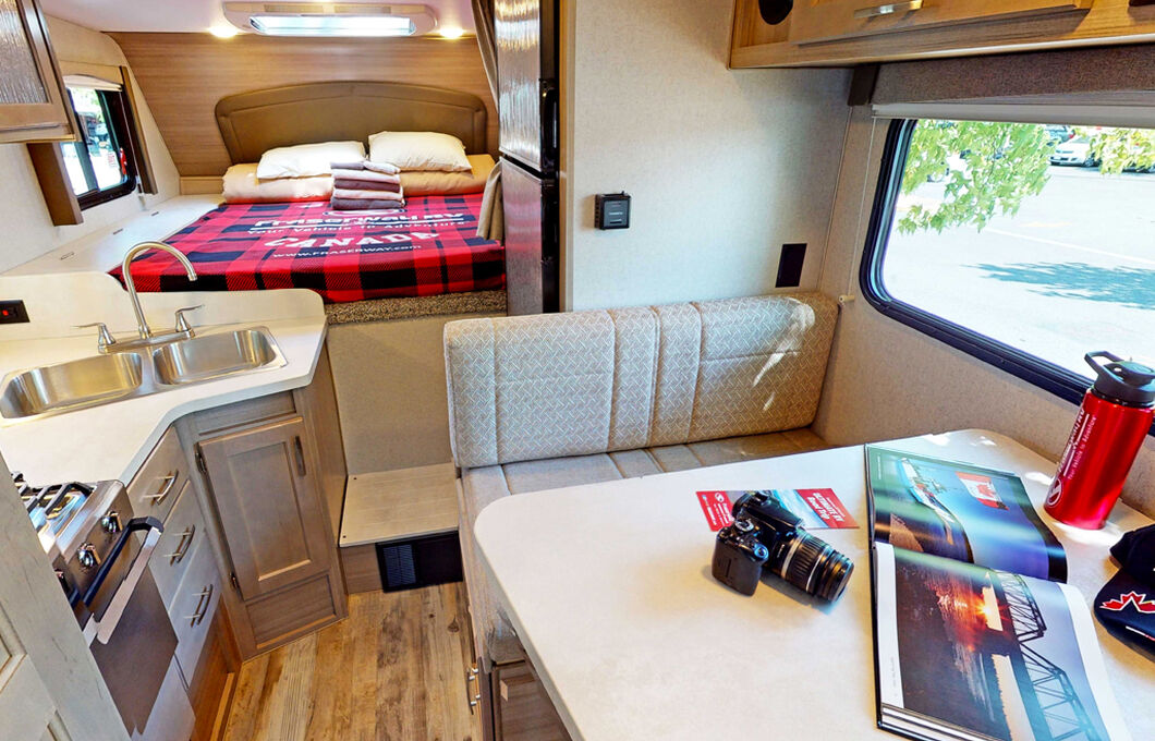 Truck Camper, , hi-res image number 5